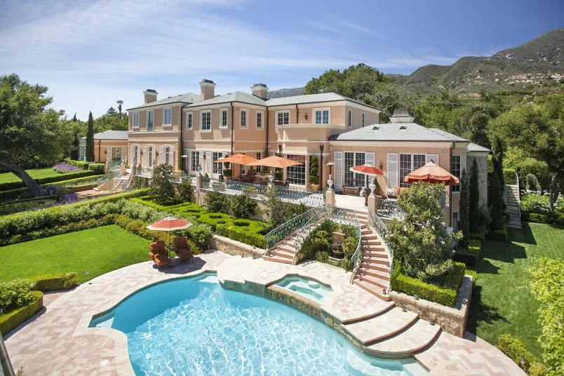 Beach Mansion 
