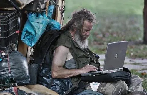 Homeless_PC 