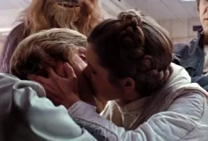 Luke and Leia Kiss 