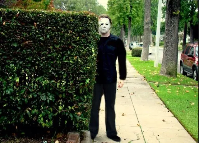 Michael Myers Bush Stalking