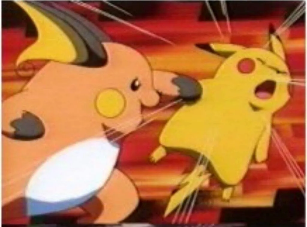 Raichu vs Pikachu 
