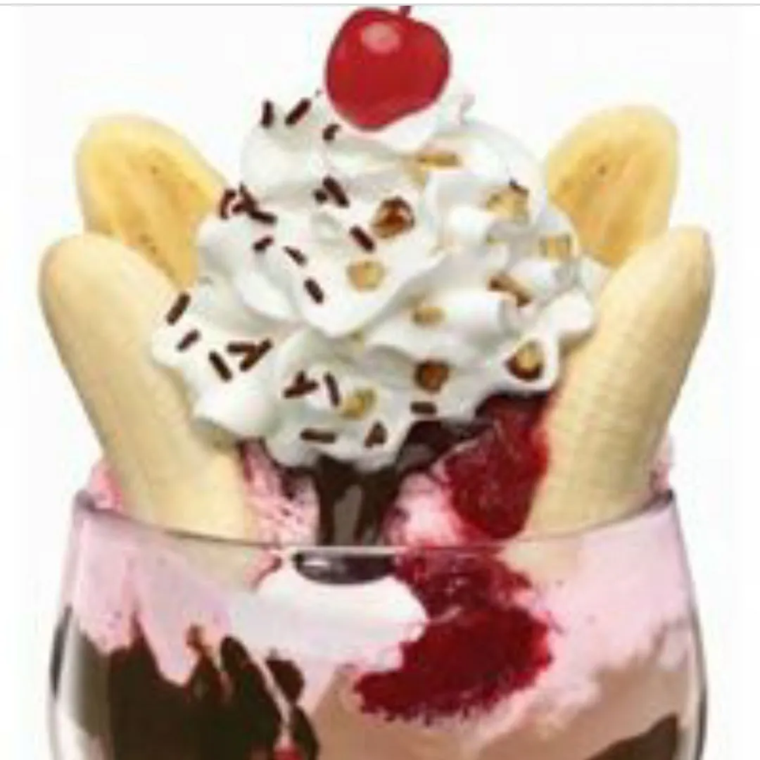 ice cream sundae 